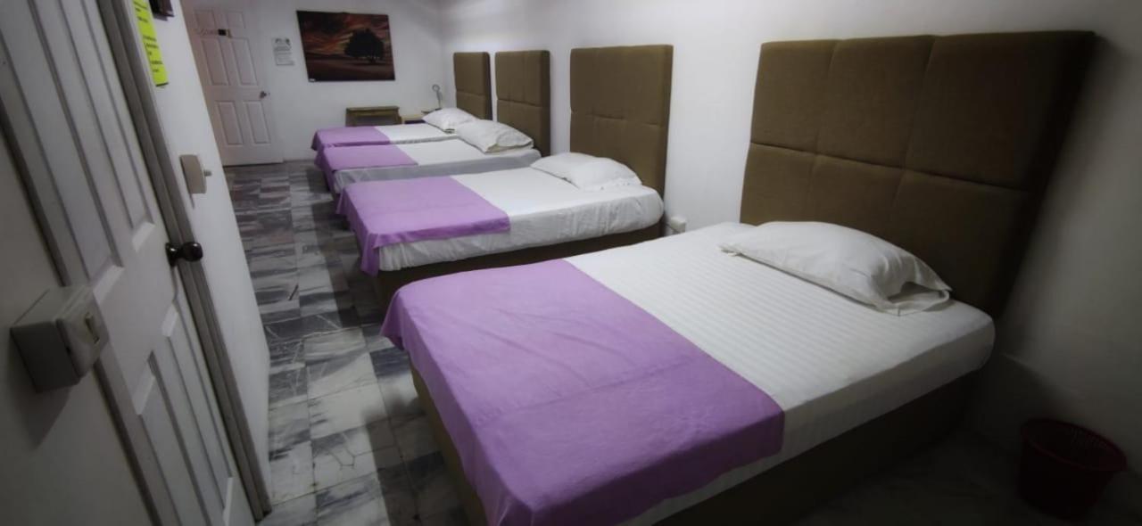 Boutique Basic Hotel بويرتو فالارتا المظهر الخارجي الصورة
