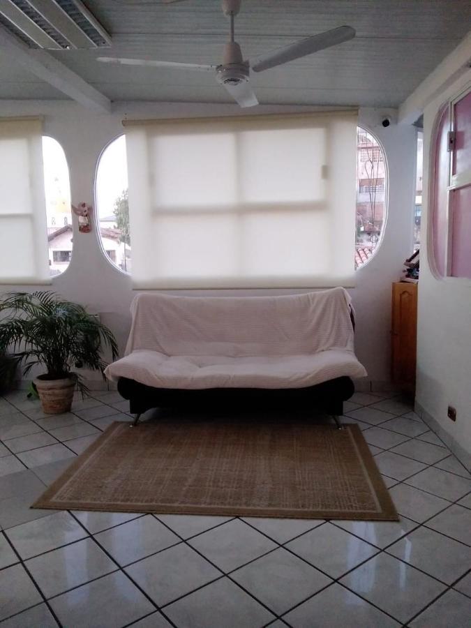 Boutique Basic Hotel بويرتو فالارتا المظهر الخارجي الصورة