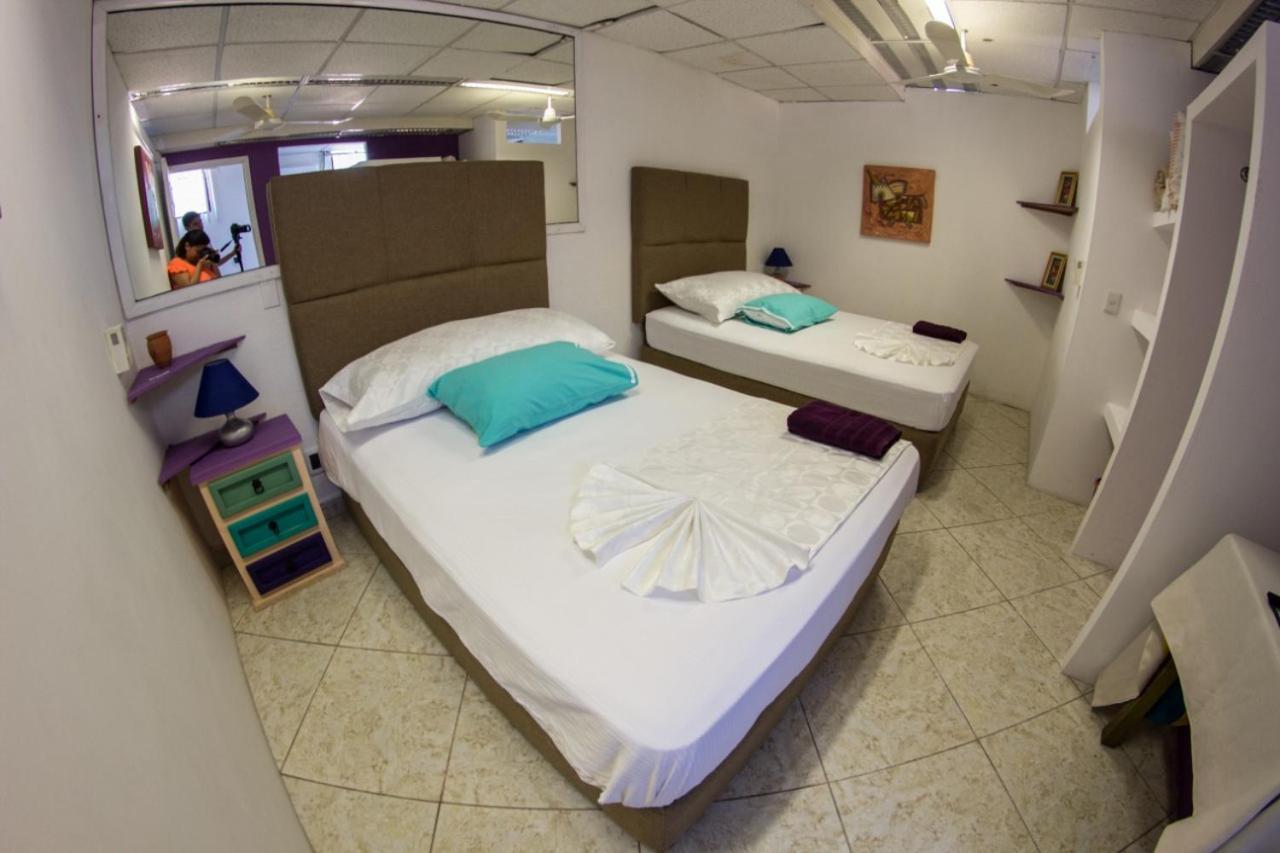 Boutique Basic Hotel بويرتو فالارتا المظهر الخارجي الصورة