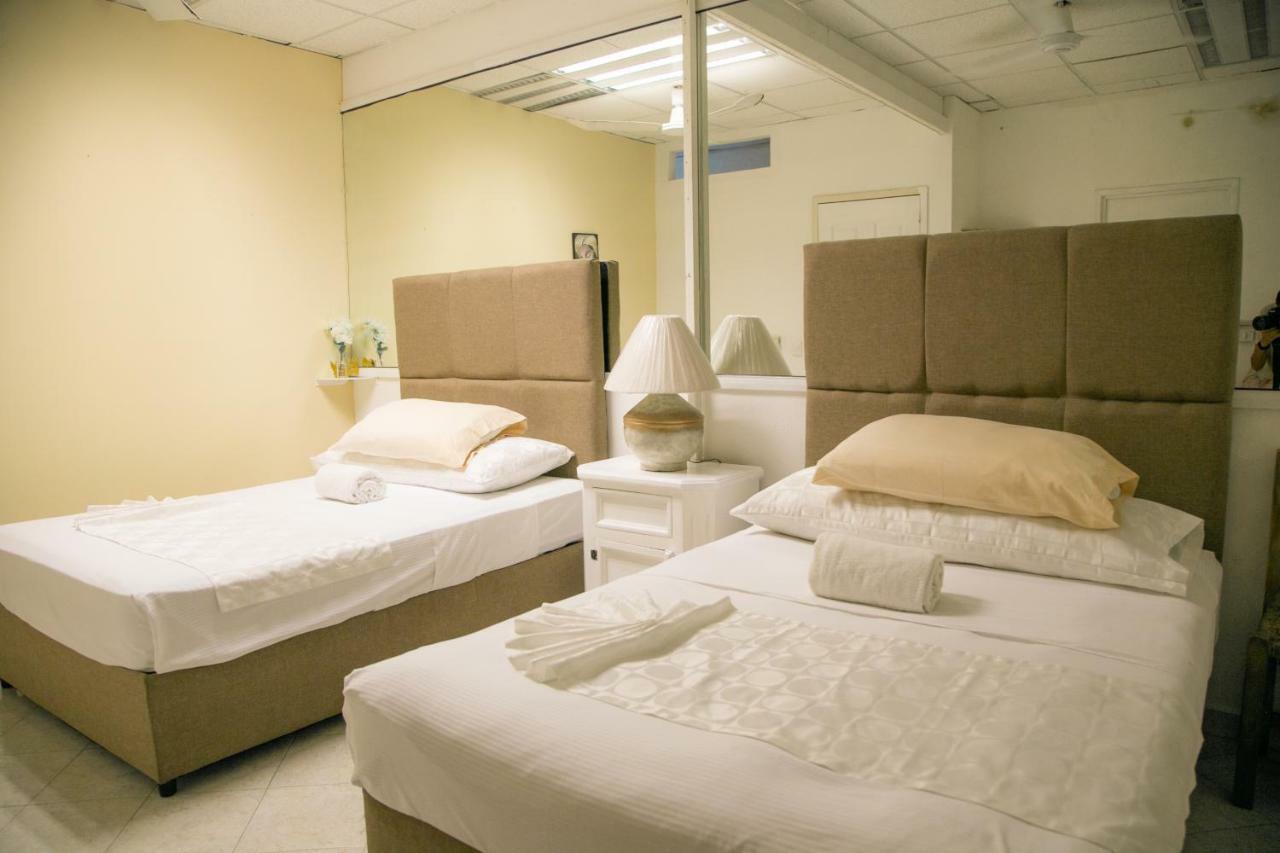 Boutique Basic Hotel بويرتو فالارتا المظهر الخارجي الصورة