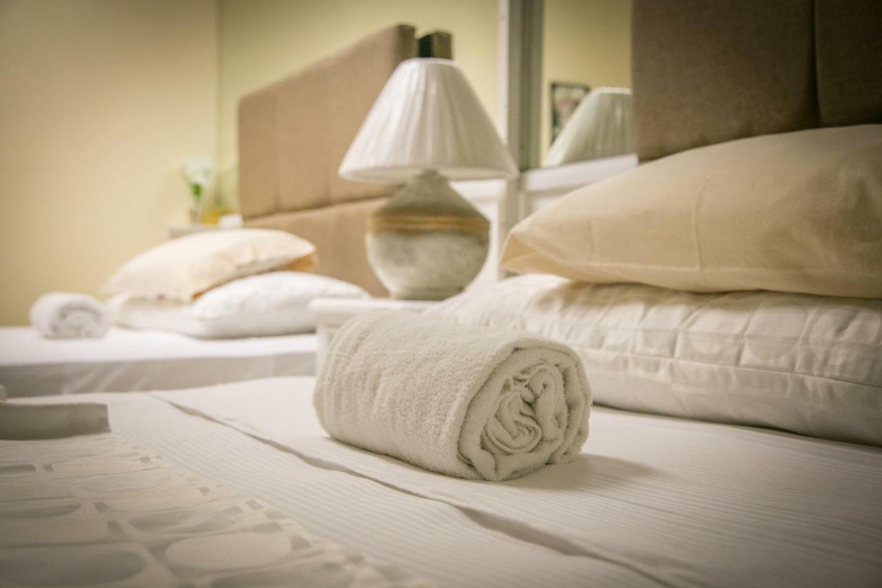 Boutique Basic Hotel بويرتو فالارتا المظهر الخارجي الصورة