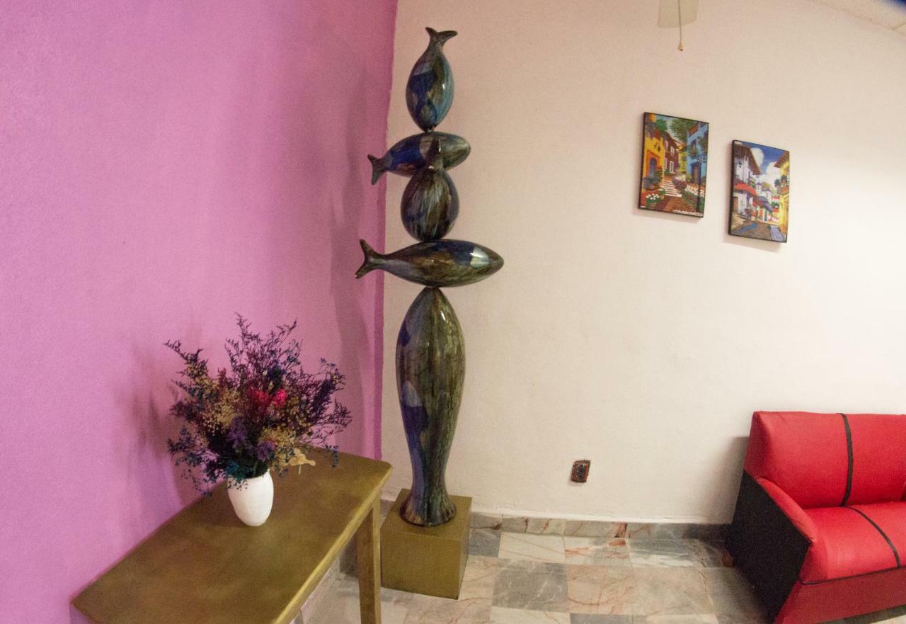 Boutique Basic Hotel بويرتو فالارتا المظهر الخارجي الصورة